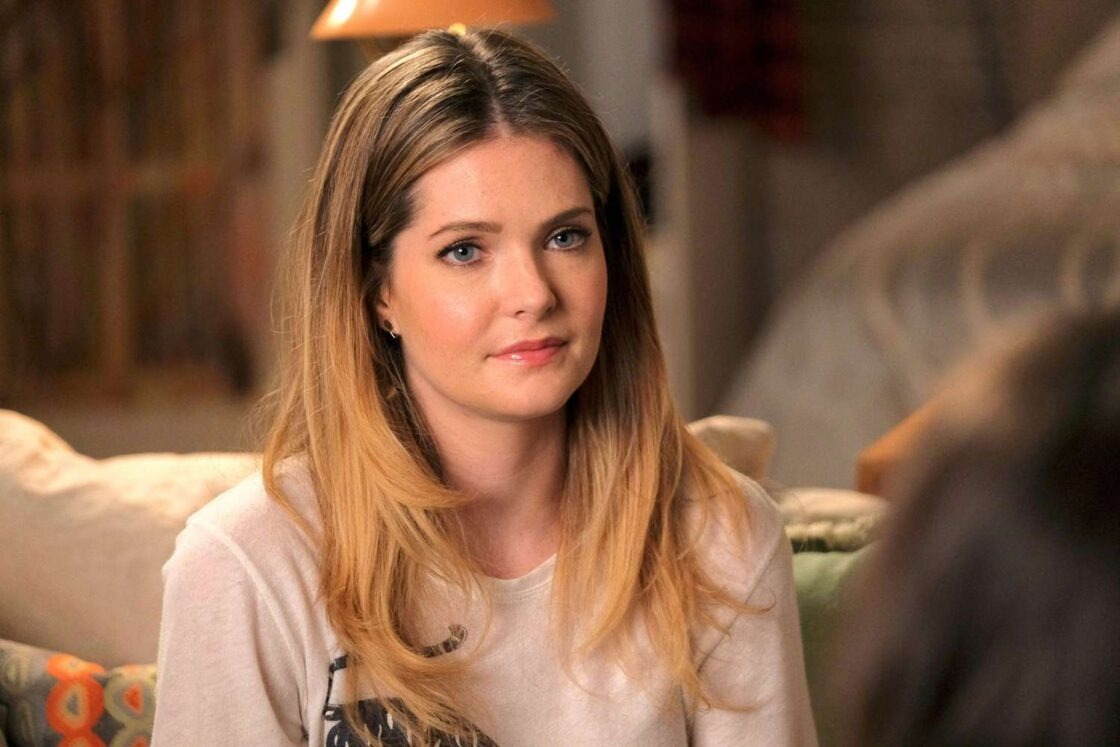 Meghann Fahy Talks Sirens, The Perfect Couple, and Ditching the Beach