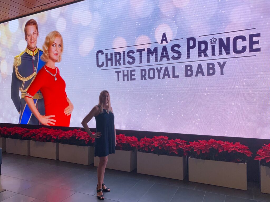 Cara J Russell Reveals the Hallmark vs. Netflix Screenwriting Divide